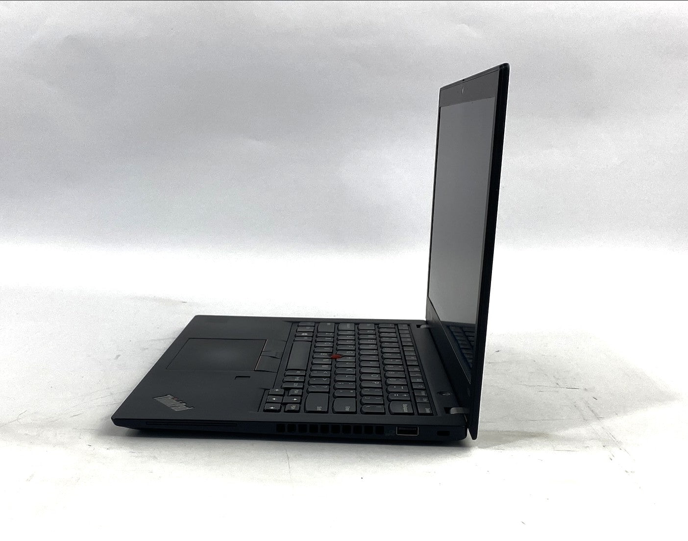 Lenovo ThinkPad X390 Core i5 8th Gen 1.60GHz 8265U 1.6GHz 8GB RAM 250GB SSD