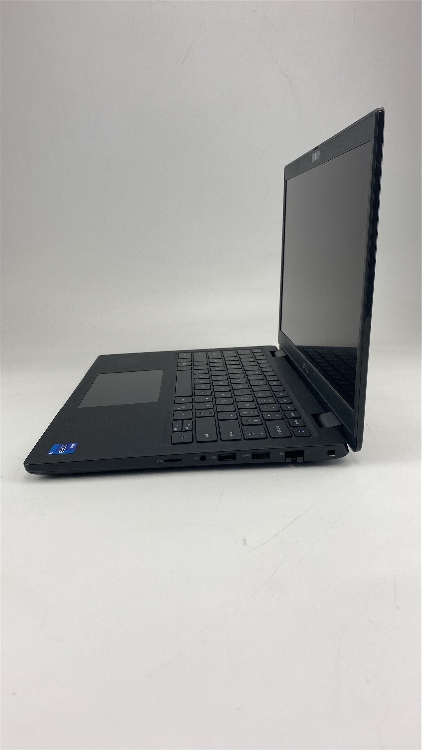 Dell Latitude 3420 14" Core i7-1165G7 2.80GHz 16GB RAM 250GB SSD