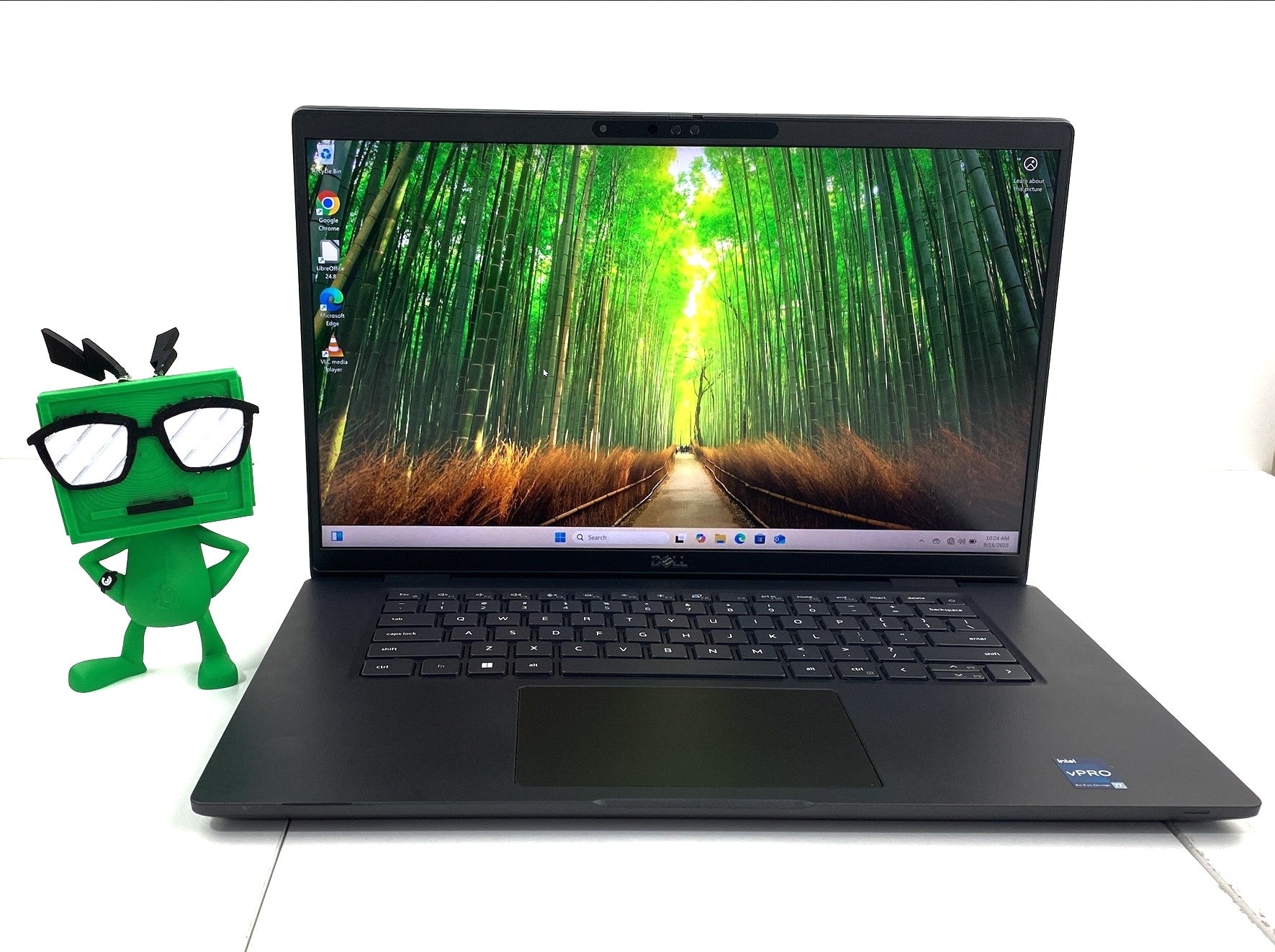 Dell Latitude 7530 15" i7-1265U 1.8GHz (4.8GHz boost) 32GB RAM 500GB SSD Windows 11 Pro