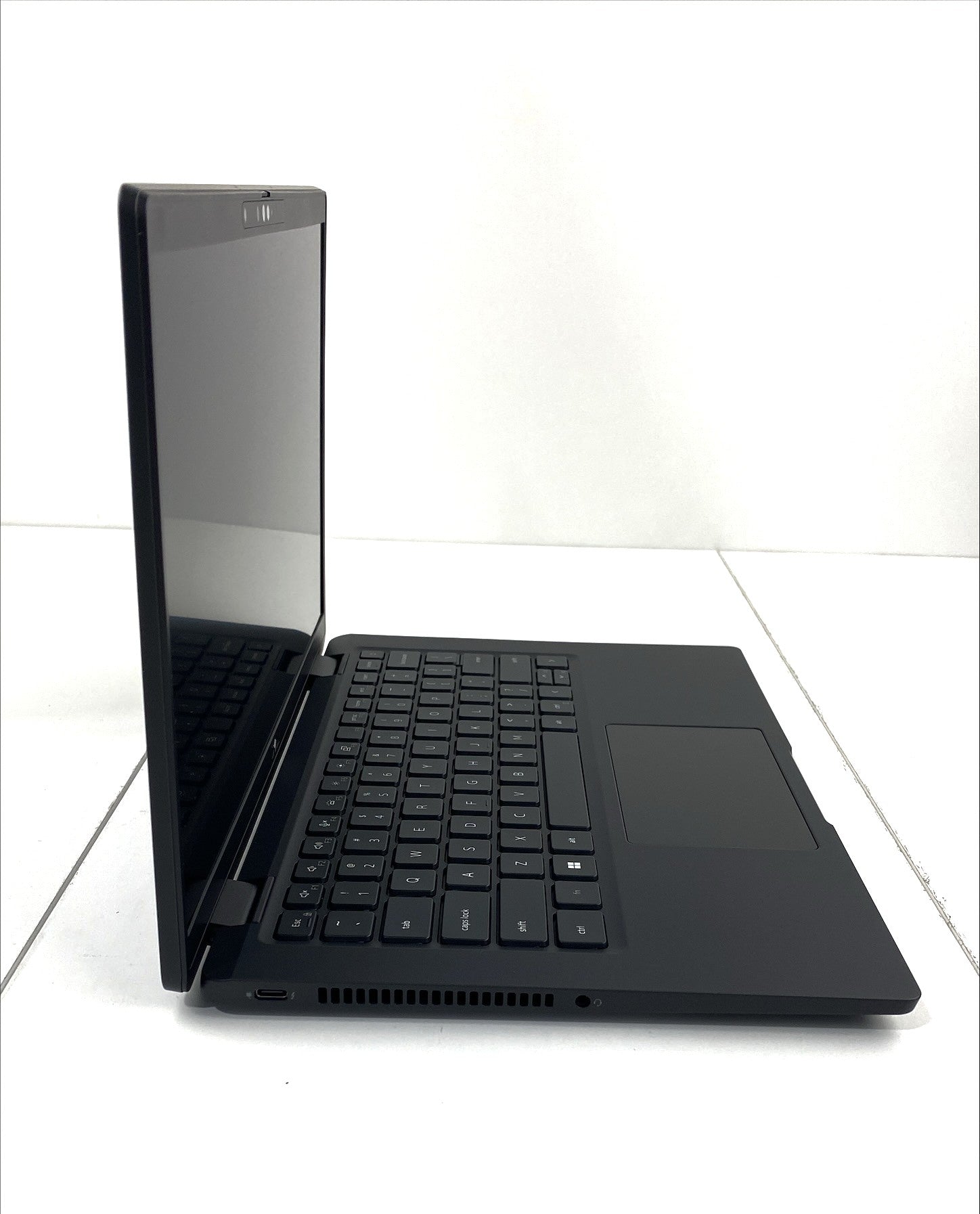 Dell Latitude 7430 14" Touch Black Core i7 12th Gen 1.80GHz 1265U 4.80 GHz 16GB RAM 250GB SSD