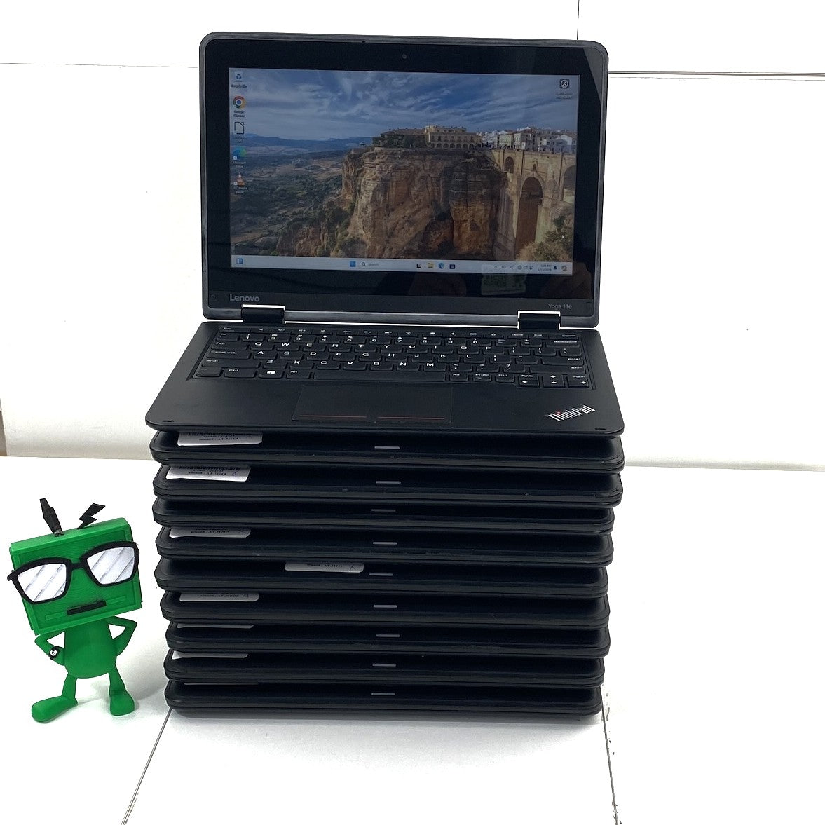 ThinkPad Yoga 11e 4th Gen Celeron N3450 1.10GHz 1.10 4GB 120GB SSD B
