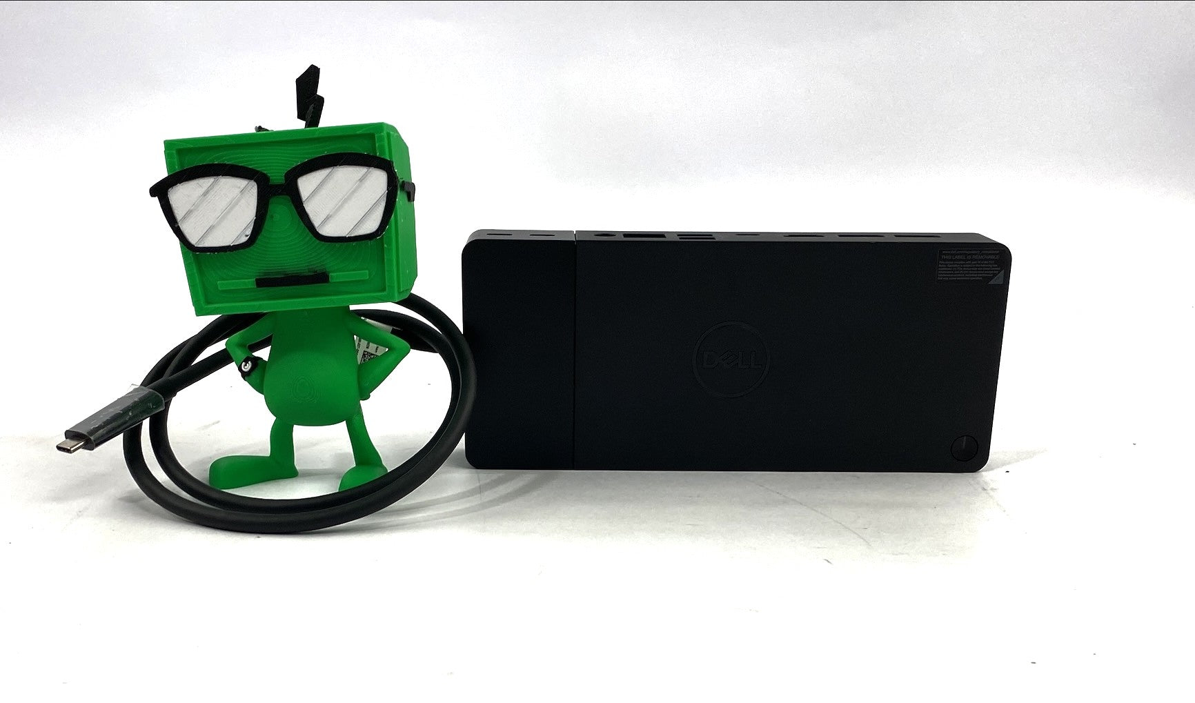 Dell WD22TB4 Docking Station Used