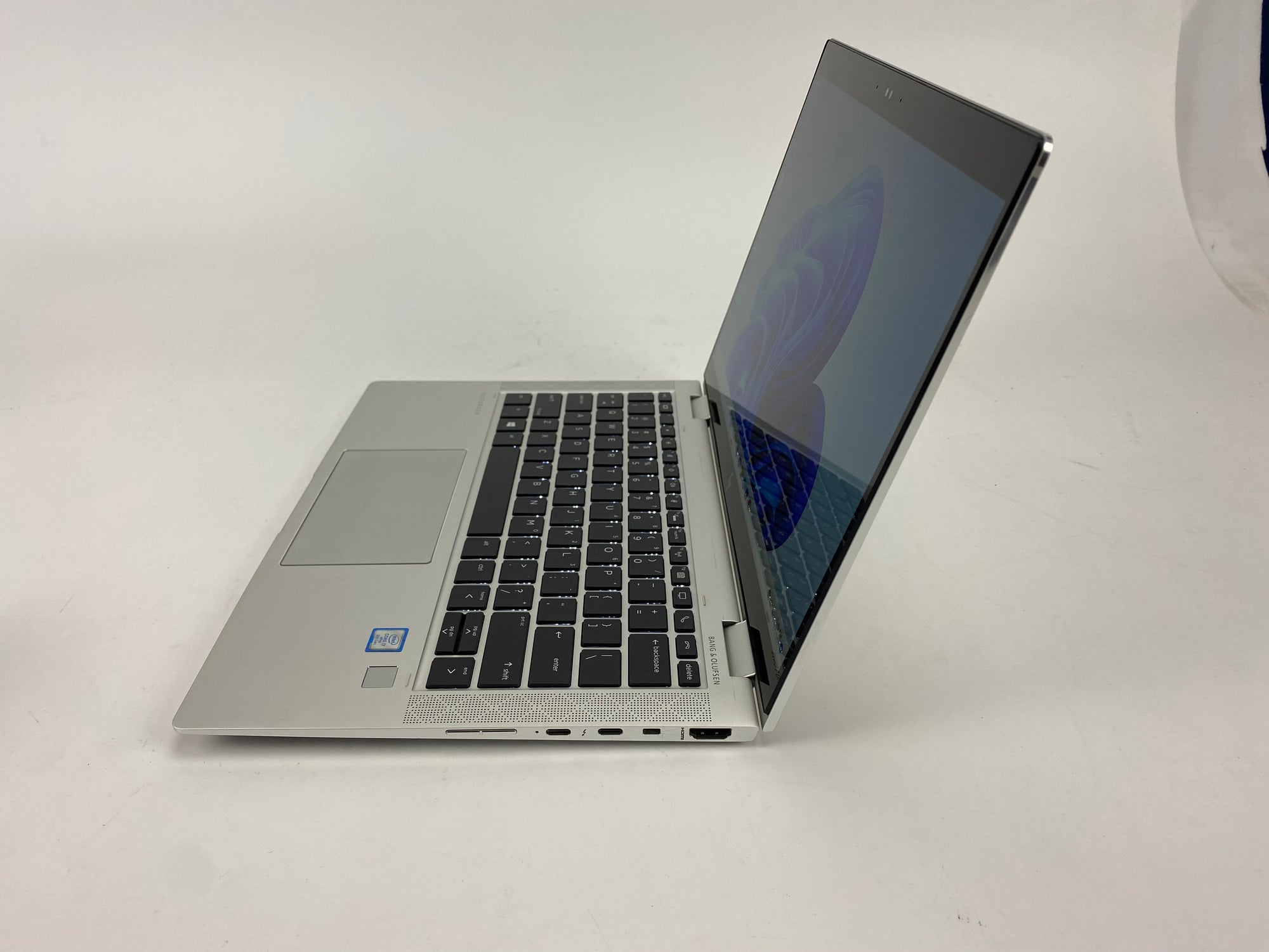 EliteBook x360 1030 G3 Core i7 8th Gen 1.90GHz 8650U 1.9 GHz 16GB 500GB SSD B