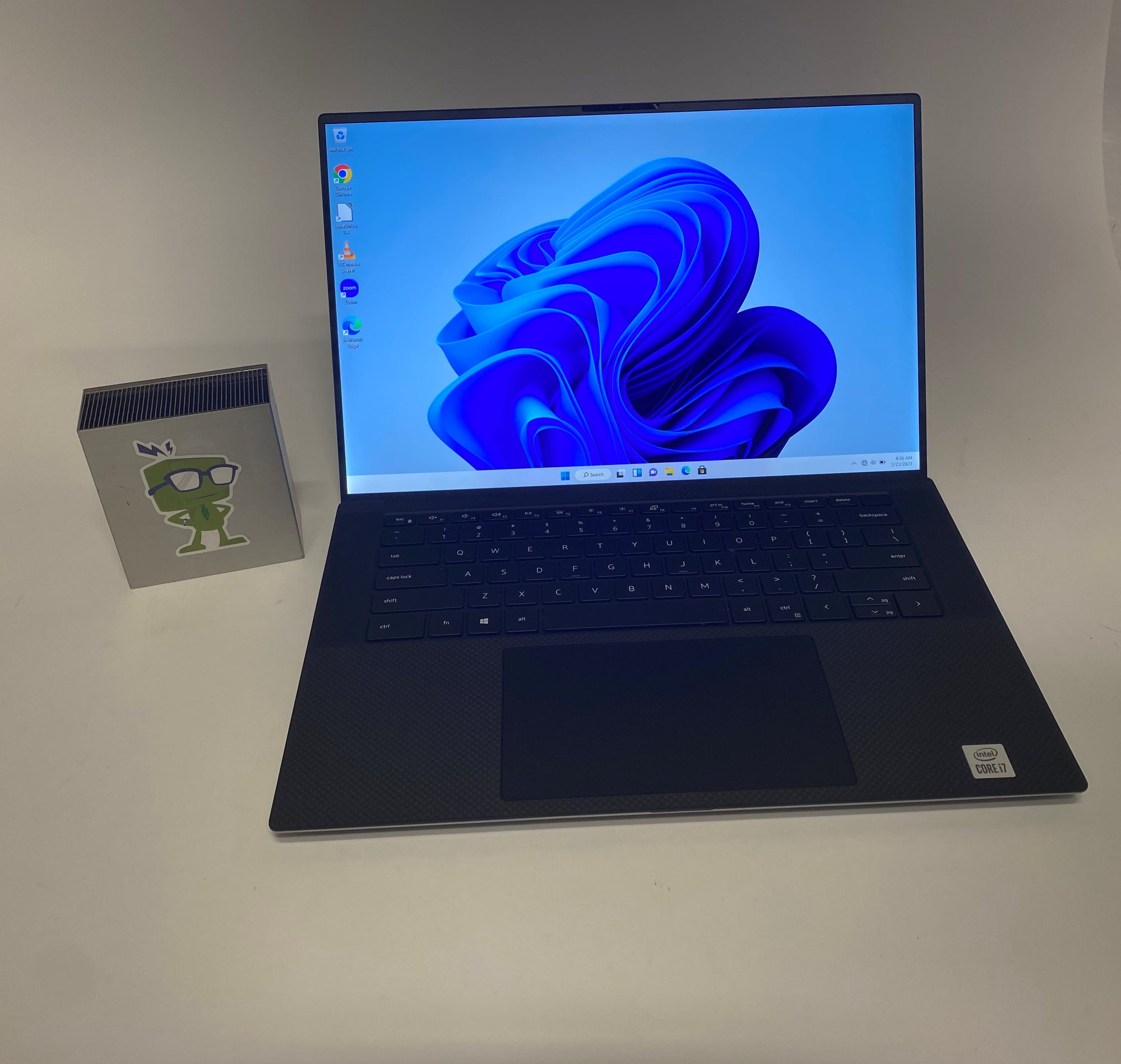 Precision 5550 15" Touchscreen Core i7 10th Gen 2.60GHz 10750H 2.6GHz 32GB RAM 500GB SSD
