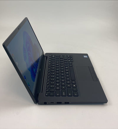 Dell Latitude 7400 P100G Core i5 8th Gen 1.60GHz 8365U 1.6 GHz 8GB 250GB SSD B