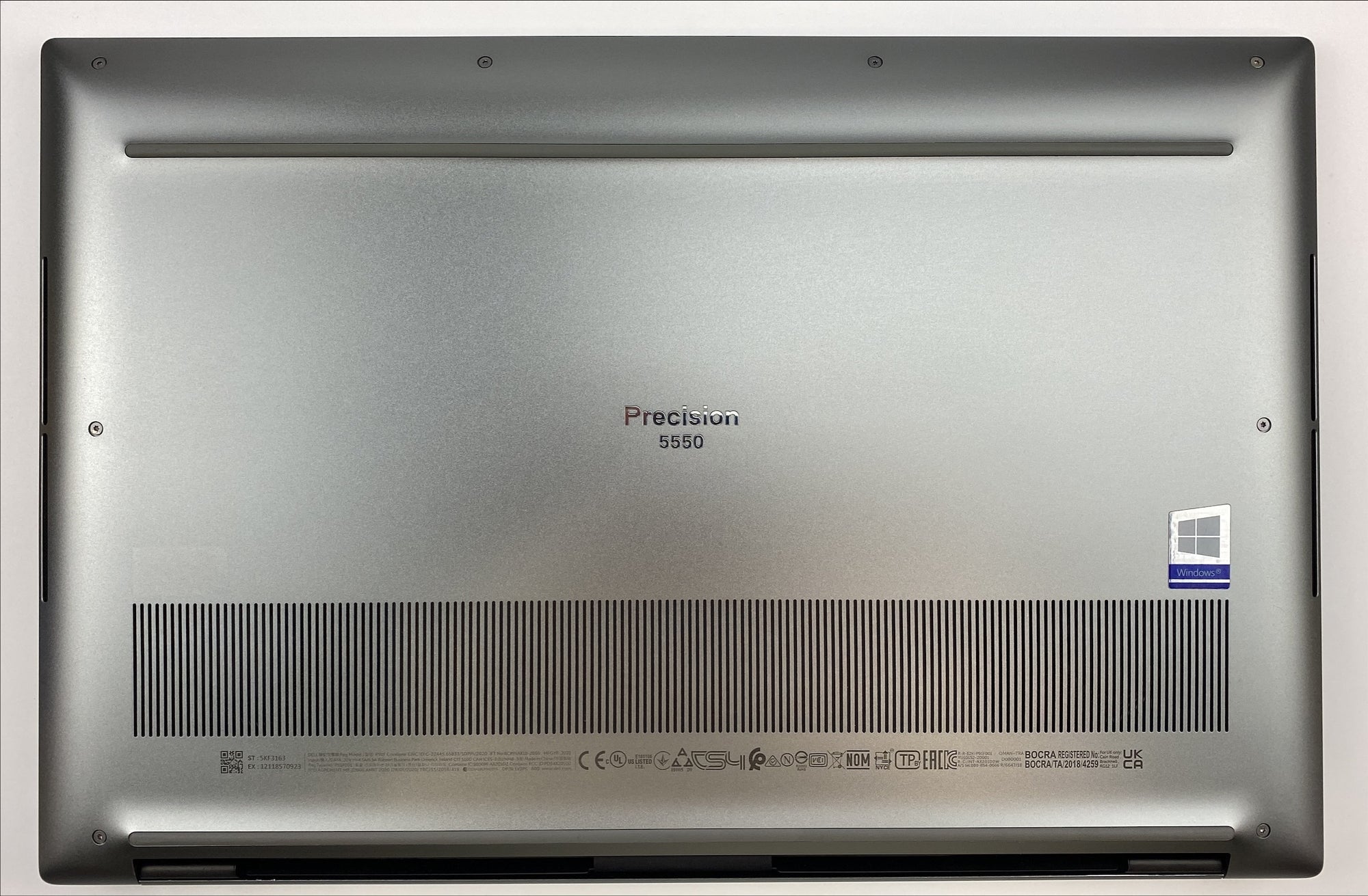 Dell Precision 5550 Core i7 10th Gen 2.60GHz 10750H 2.6 GHz 32GB 500GB SSD B