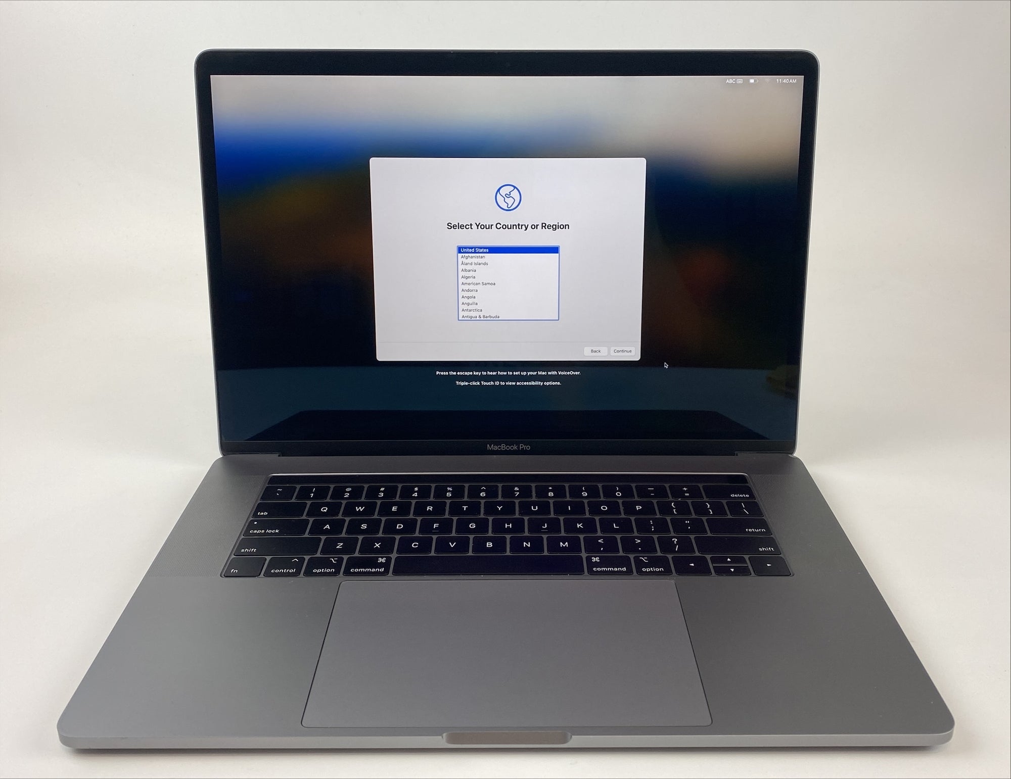 Apple MacBook Pro A1990 (2018) Core i7 8th Gen 8850H 2.6 GHz 16GB RAM 500GB SSD macOS Sonoma B