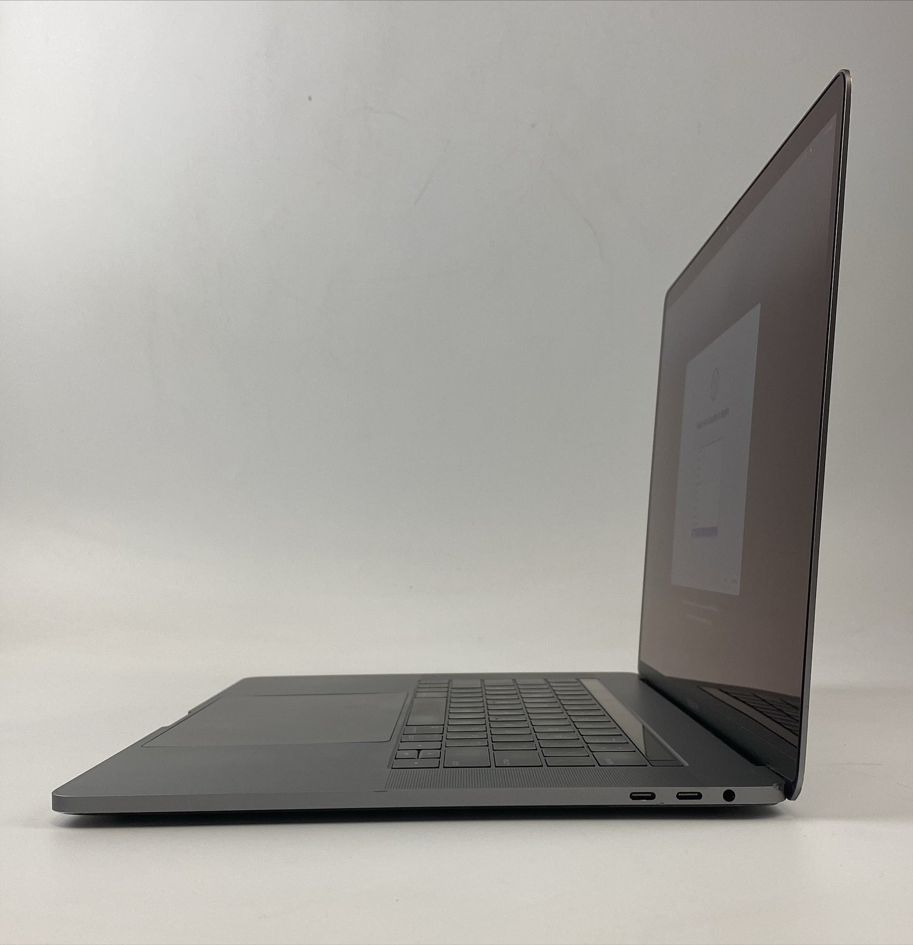 Apple MacBook Pro Retina A1990 15.4-inch 2018 Touch Bar i7-9750H 2.6 16GB RAM 512GB SSD macOS 14 Sonoma