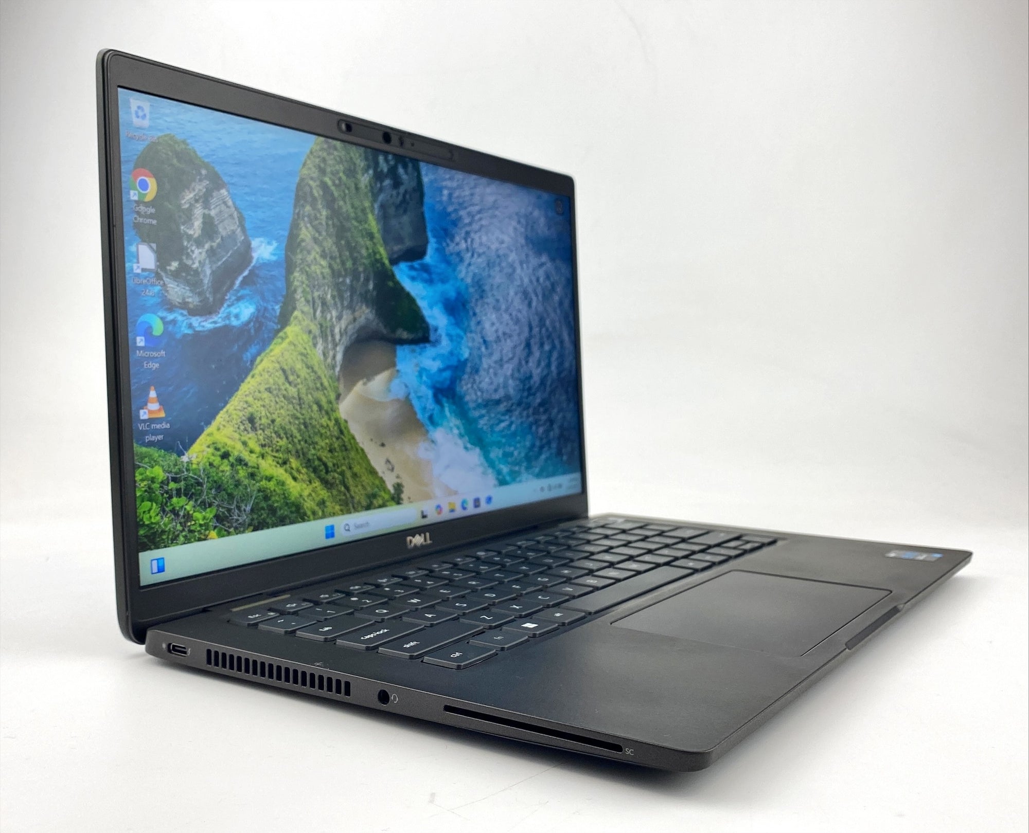 Dell Latitude 7420 P135G Core i5 11th Gen 2.60GHz 1145G7 2.60 GHz 16GB 250GB SSD Grade B