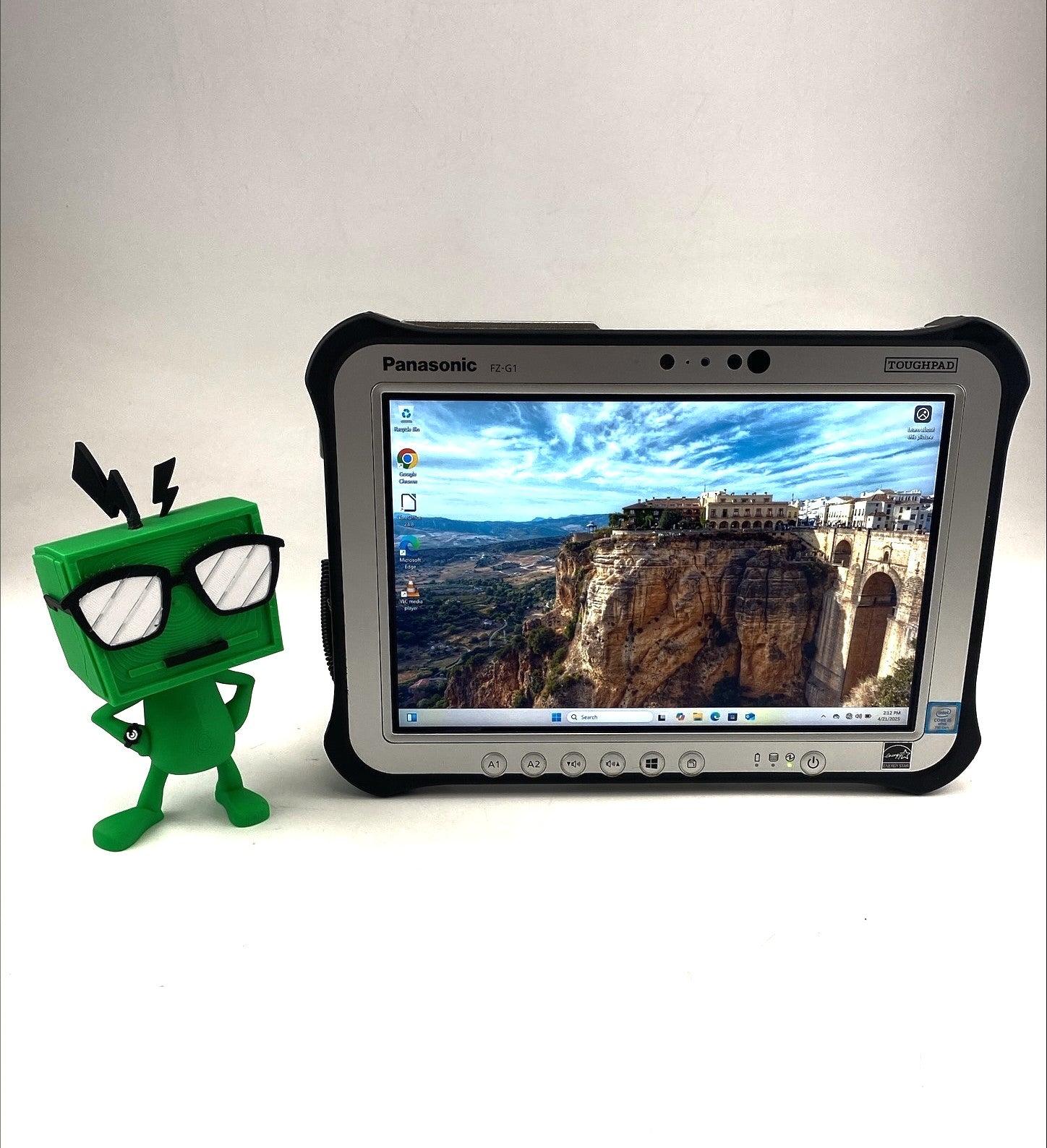 Panasonic ToughPad FZG1-4 Core i5 6th Gen 2.40GHz 6300U 2.4 GHz