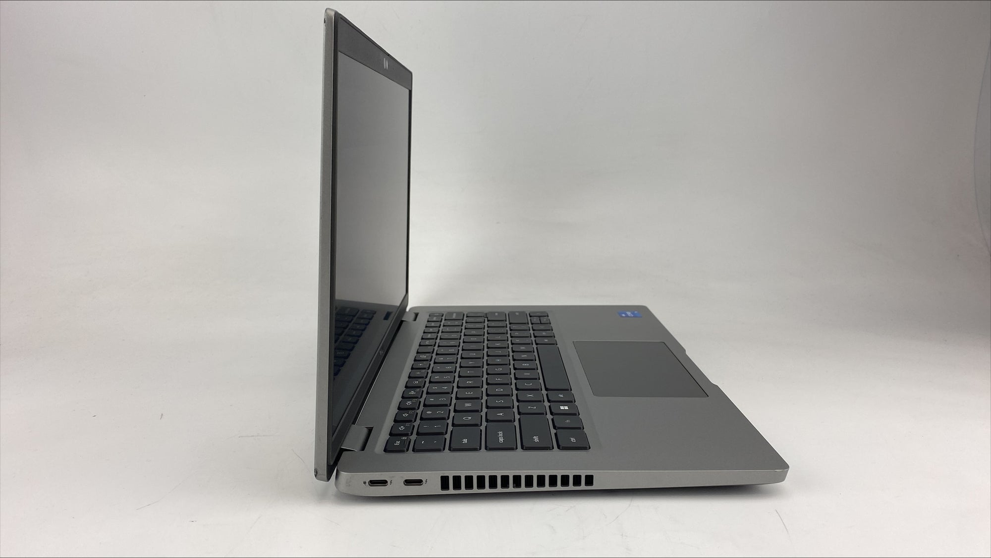 Dell Latitude 5430 Core i5 12th Gen  4.40GHz 1245U 4.40 GHz 16GB 250GB SSD B