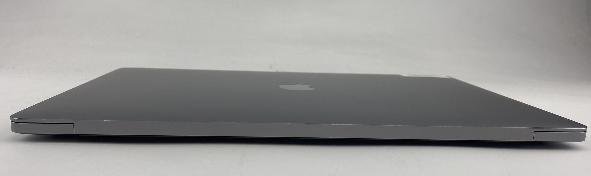 Apple MacBook Pro A2141 EMC 3347 (2019) Core i7 9th Gen 2.60GHz 9750H 2.6 GHz 32GB 500GB eMMC B