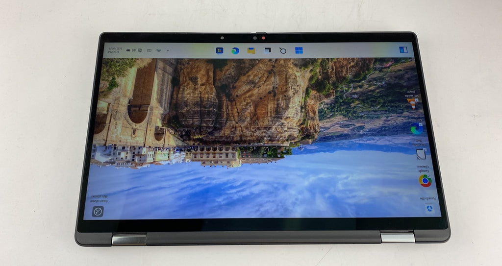 Dell Latitude 7430 2-in-1 Core i7 12th Gen 1.80GHz 1265U 4.80 GHz 32GB 500GB SSD B