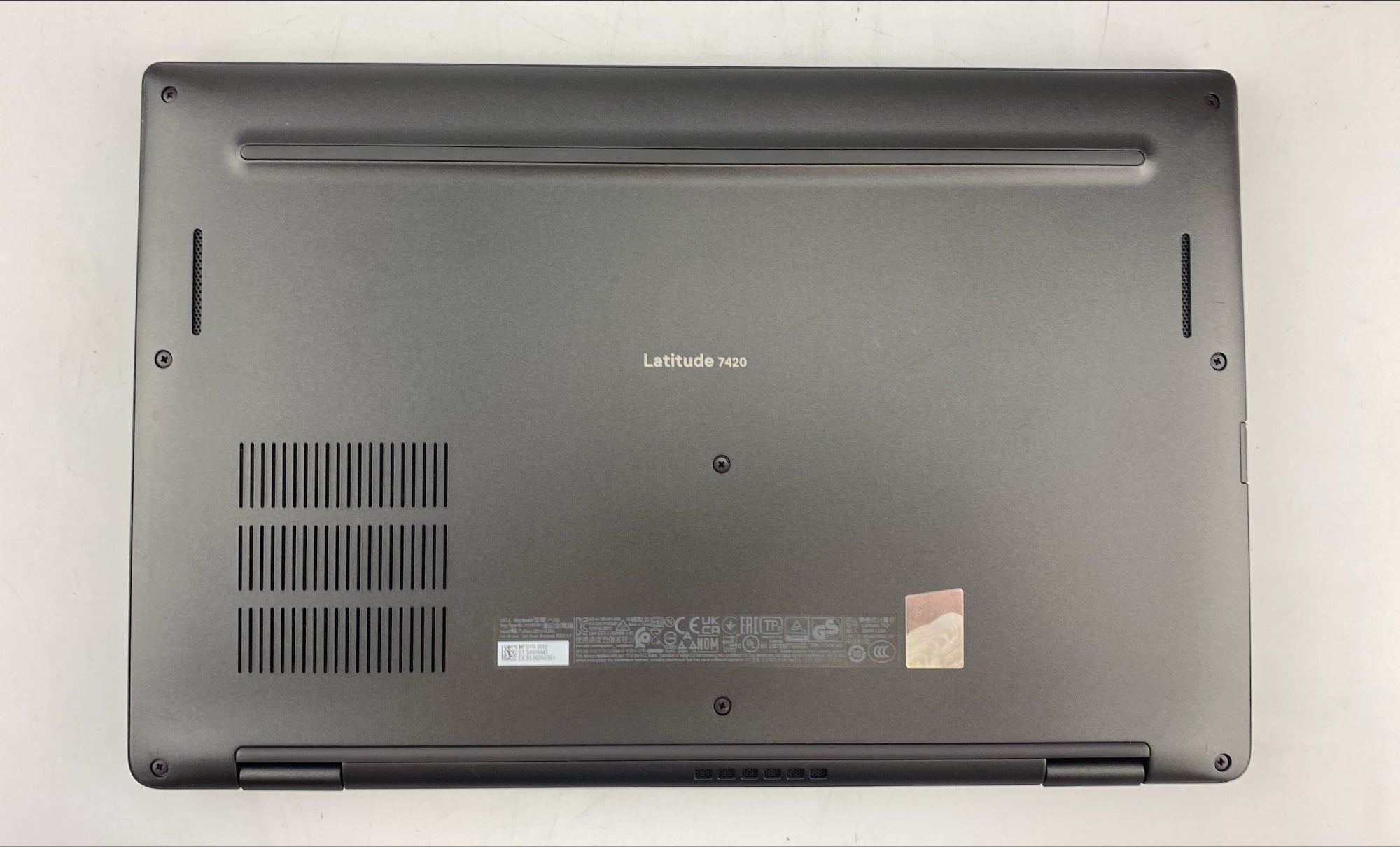 Dell Latitude 7420 P135G Core i7 11th Gen 3.00GHz 1185G7 3.00 GHz 16GB 250GB SSD Refurbished