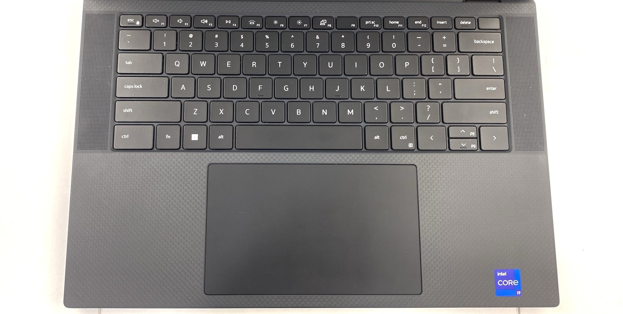 Dell Precision 5570 Core i9 12th Gen 2.50GHz 12900H 5.00 GHz 32GB DDR5 RAM 1TB SSD B