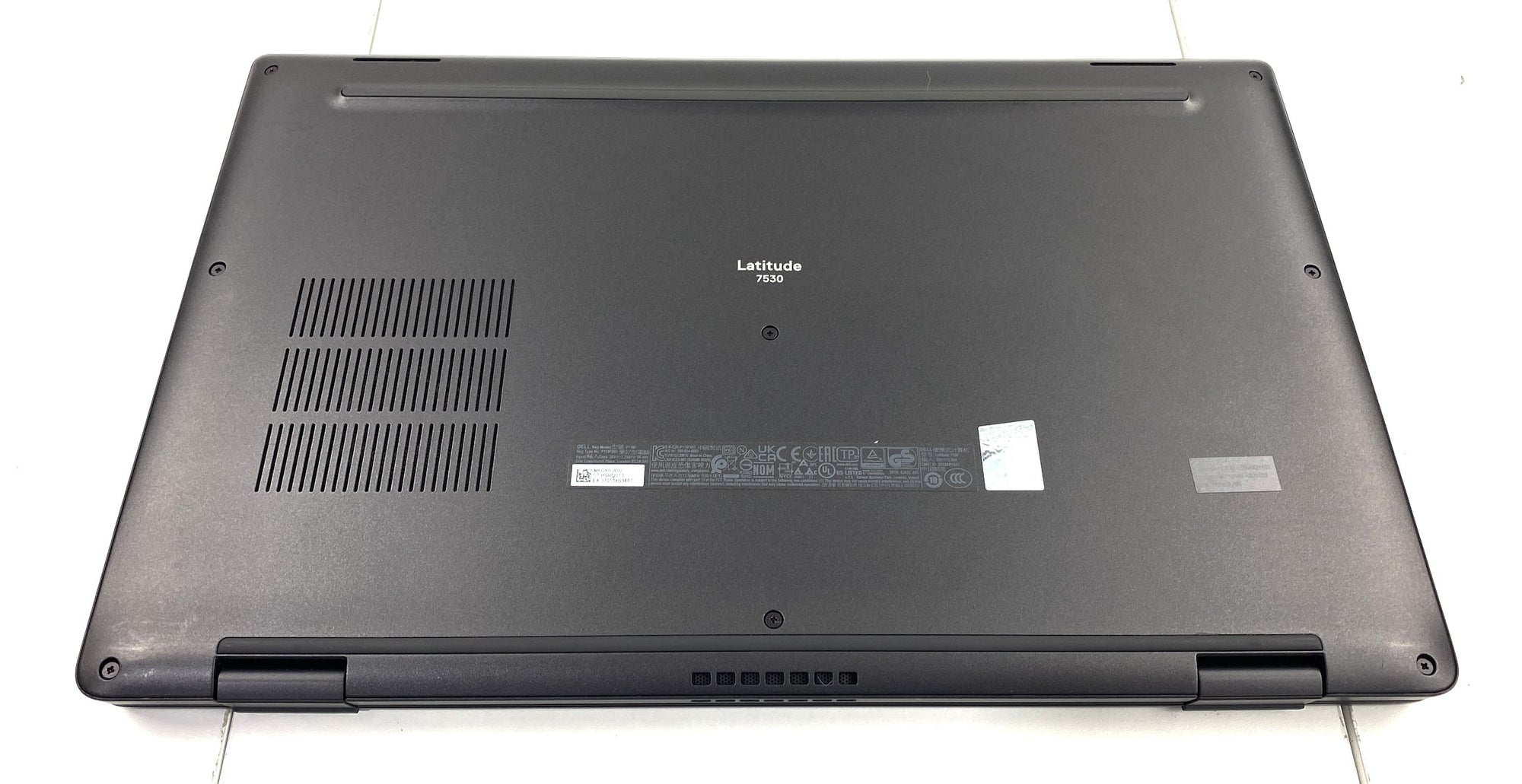 Dell Latitude 7530 Core i7 12th Gen 1.80GHz 1265U 4.80 GHz 32GB 500GB SSD B