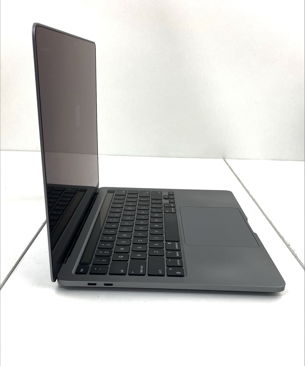 MacBook Pro A2338 EMC 3578 (2020) M1 3.20GHz 3.20GHz 16GB 500GB eMMC B