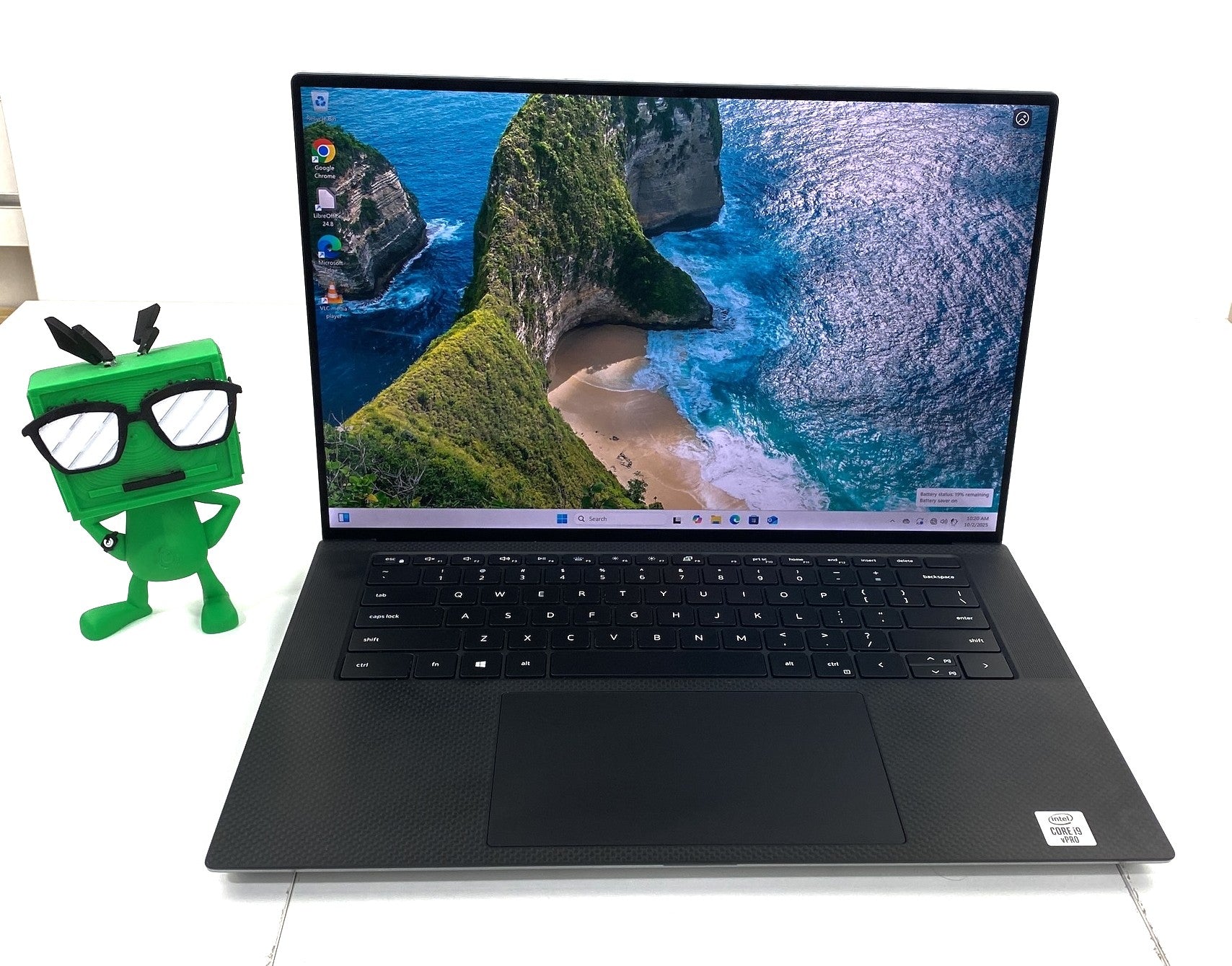 Dell Precision 5550 Touch Screen Core i9 10th Gen 2.40GHz 10885H 2.40 GHz 64GB 1TB SSD B