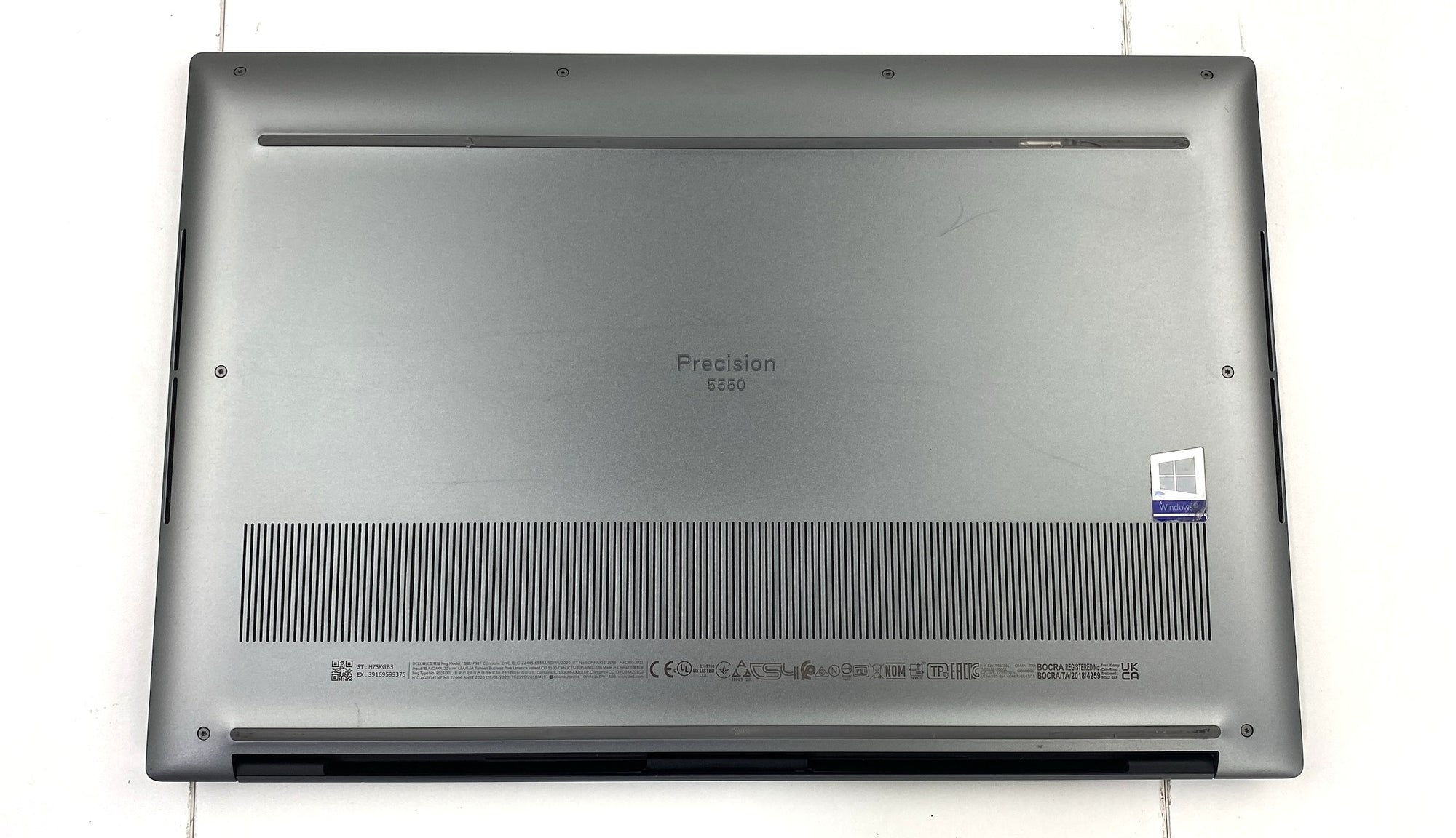 Dell Precision 5550 Touch Screen Core i9 10th Gen 2.40GHz 10885H 2.40 GHz 64GB 1TB SSD B