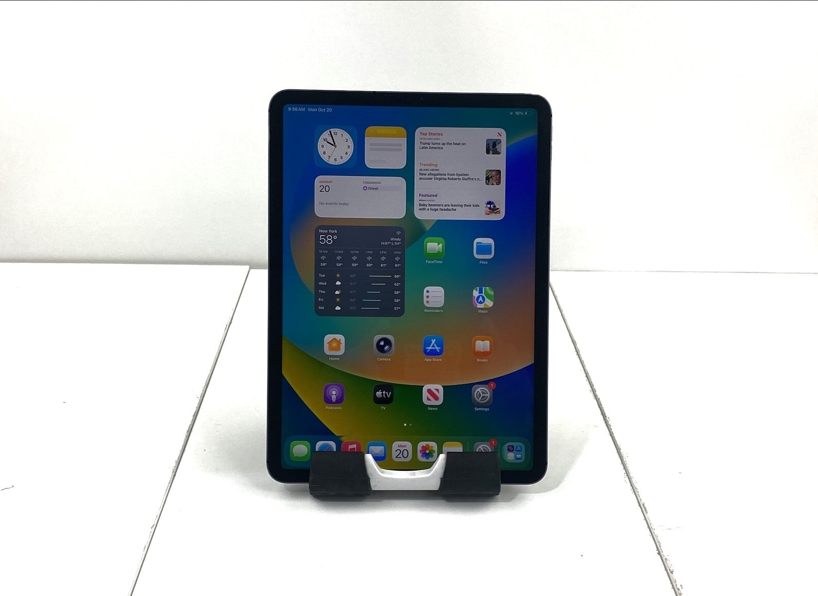 iPad Pro (11-inch) 2018 A2013 11" 4G 64GB Bluetooth, Wi-Fi, Cellular Yes - SIM + eSIM None CDMA/GSM Space Gray B