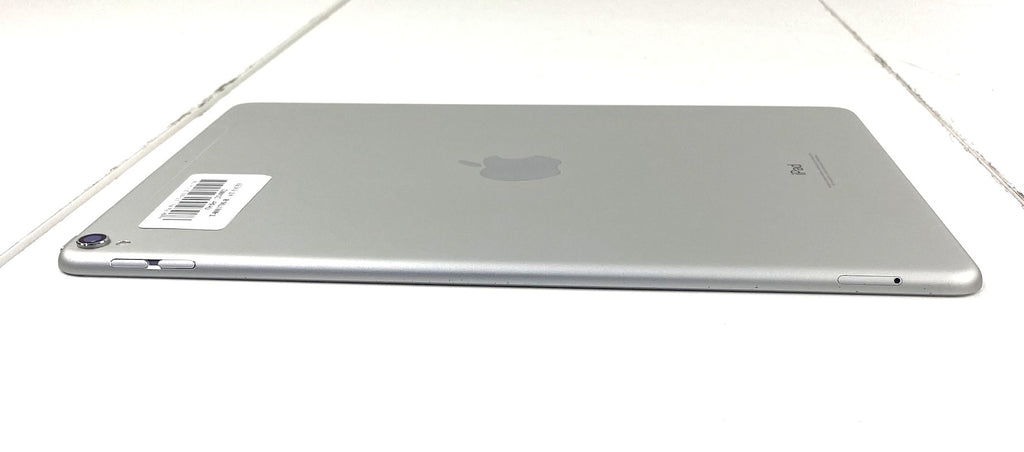 Apple iPad Pro (10.5-inch) 2017 A1709 10.5" Dual Band (2.4GHz and 5GHz) 256GB Bluetooth, Wi-Fi, Cellular AT&T CDMA/GSM White/Silver B