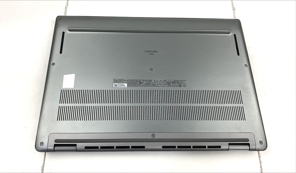 Dell Latitude 7440 Core i7 13th Gen 1.80GHz 1365U 1.80 GHz 32GB 1TB SSD B