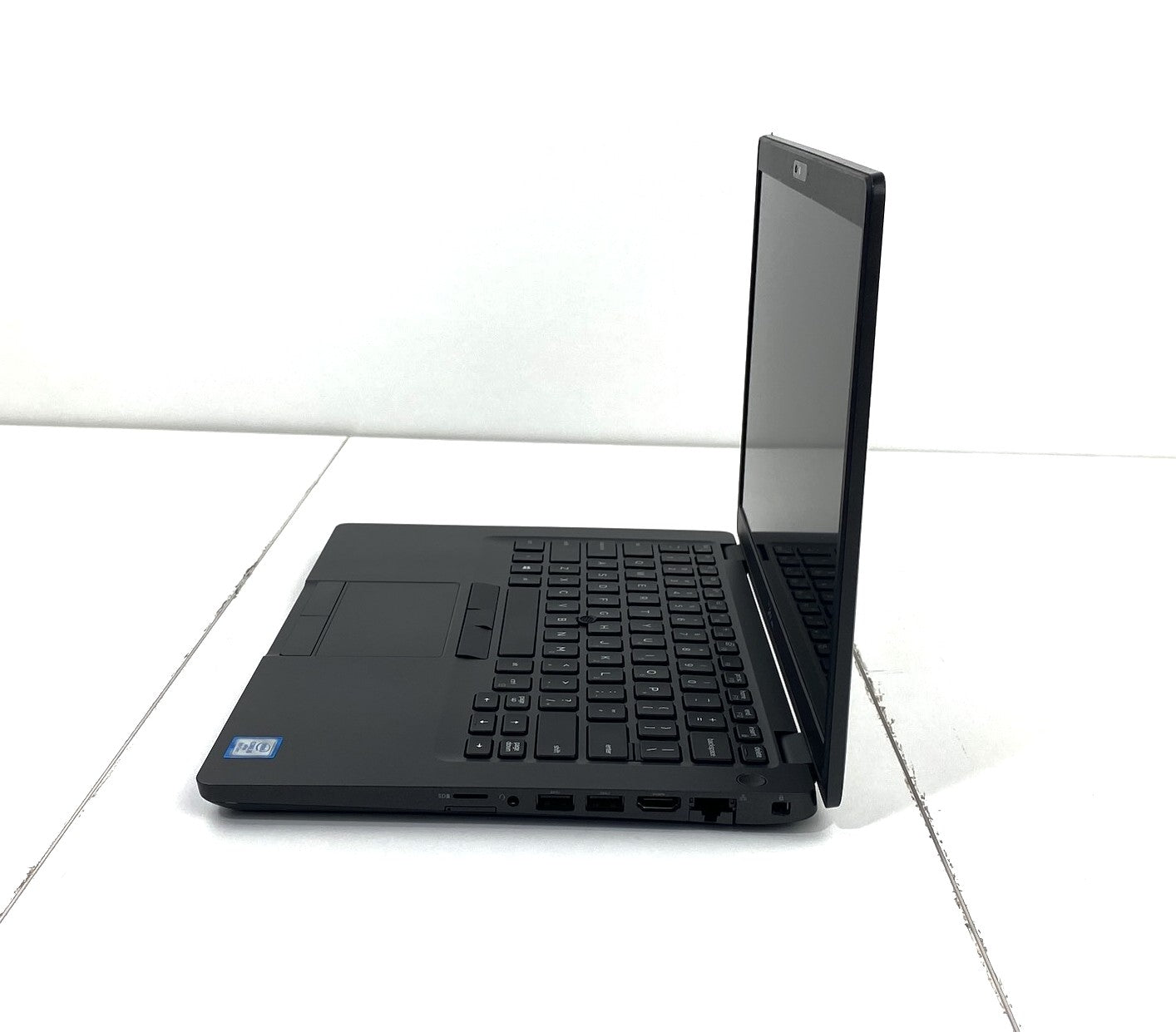 Dell Latitude 5400 Core i5 8th Gen 1.60GHz 8365U 1.6 GHz 16GB 250GB SSD B