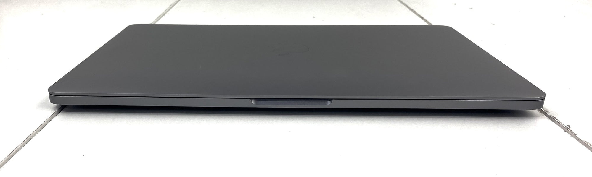 Apple MacBook Pro A2338 EMC 3578 (2020) M1 3.20GHz 3.20GHz 16GB 500GB eMMC B