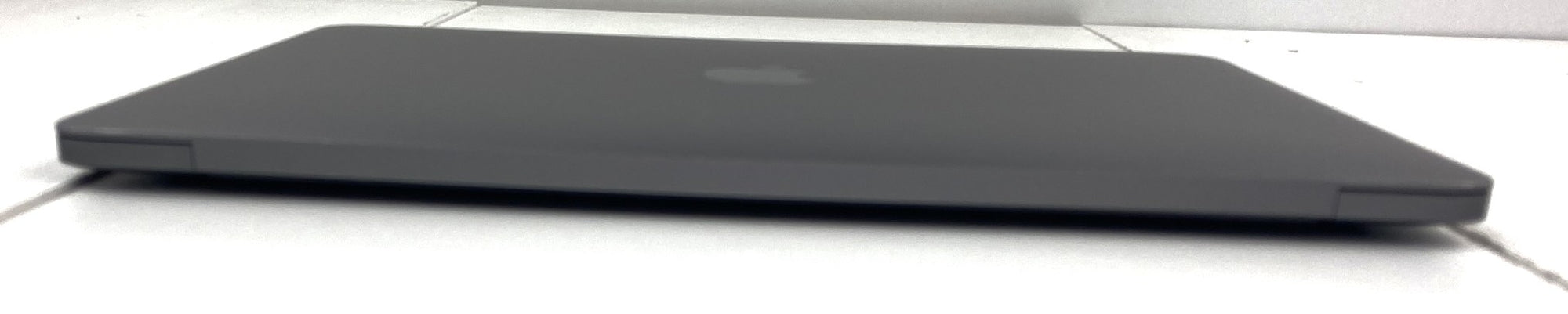 Apple MacBook Pro A2338 EMC 3578 (2020) M1 3.20GHz 3.20GHz 16GB 500GB eMMC B