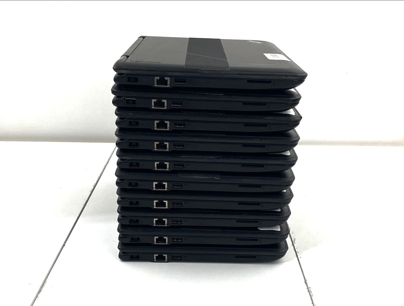 ThinkPad Yoga 11e 4th Gen Celeron N3450 1.10GHz 1.10 4GB 120GB SSD B