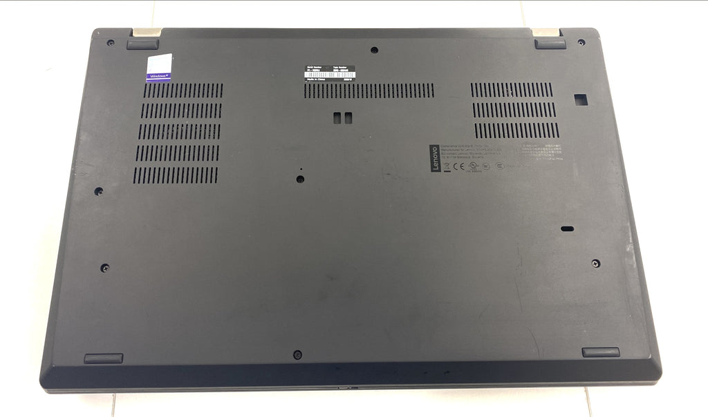 ThinkPad P53s Core i7 8th Gen 1.90GHz 8665U 1.9 GHz 16GB 120GB SSD B
